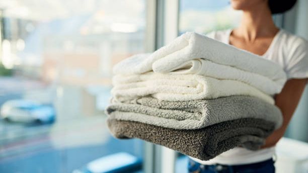 Diferentes opciones de cómo doblar toallas de Baño